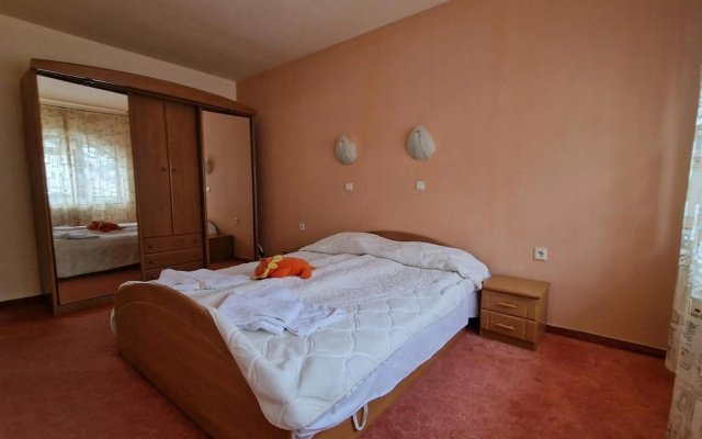 Apartment 24