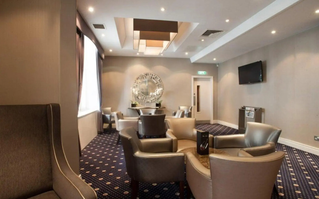 Norfolk Towers Paddington Hotel