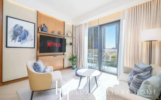 LUX  The Address Opera Downtown Suite