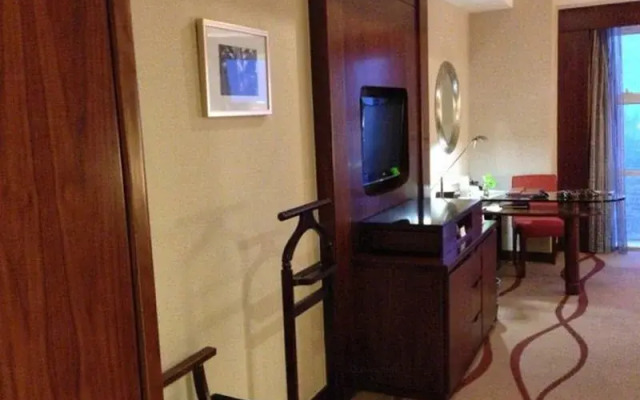 Merchant Marco Garden Hotel