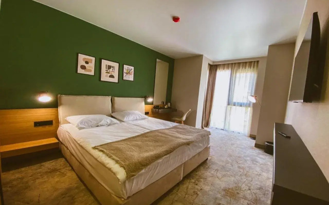 B1 Downtown Hotel