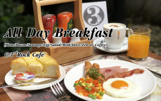 Third Rock Hostel (SHA Extra Plus)