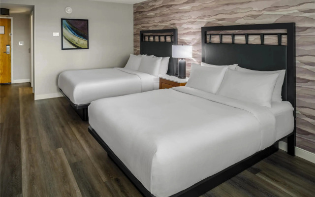DoubleTree by Hilton Rochester