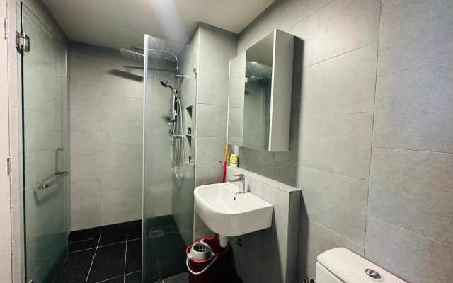 Staycation Suites @ Jesselton Quay