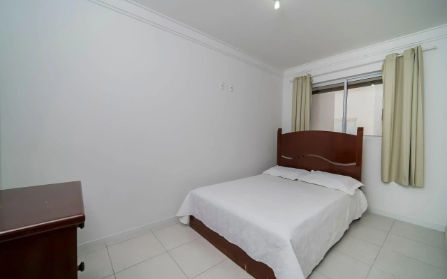 Apartamento para 06 pessoas em Bombas