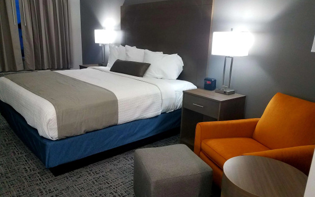 Best Western Plus Wayland Hotel