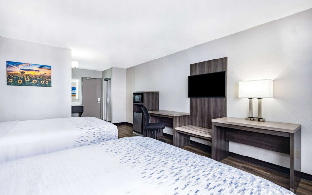 Wingate by Wyndham Wichita Airport