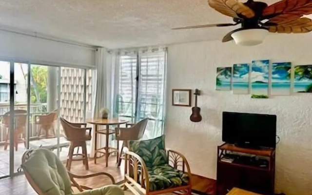 Alii Villas#340 Top Floor With Ocean Views!
