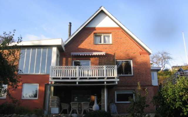 Отель Guesthouse Trabjerg Дания, Вайле - отзывы, цены и фото номеров - забронировать отель Guesthouse Trabjerg онлайн вид на фасад