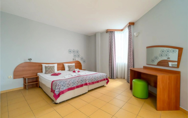 MPM Kalina Garden Hotel