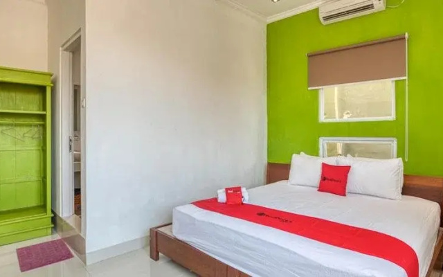 Florent Guest House