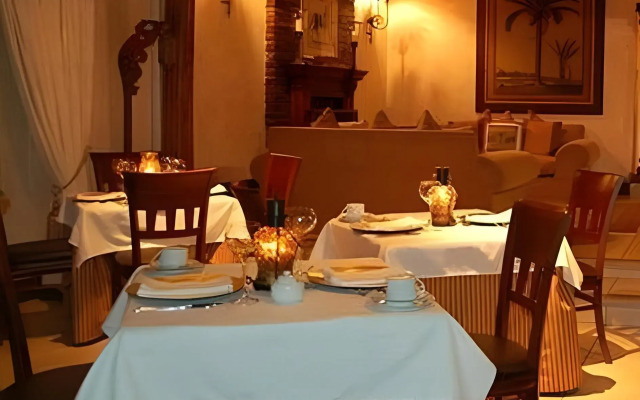 Valley Lodge