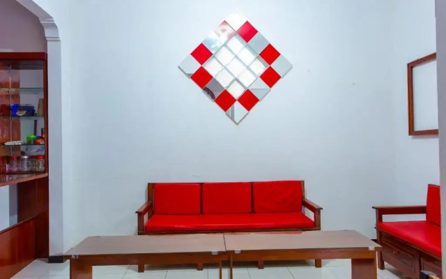 OYO 2718 Backpacker's Homestay Jlegong