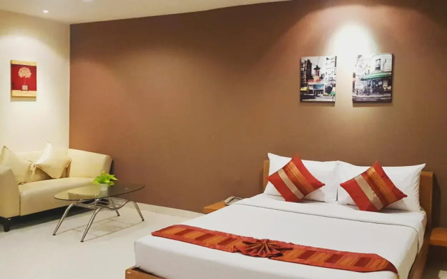 Sena house Paholyothin30