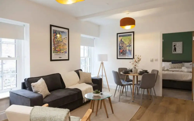 Central Harrogate Beautiful Bright 1-bedroom Apartment