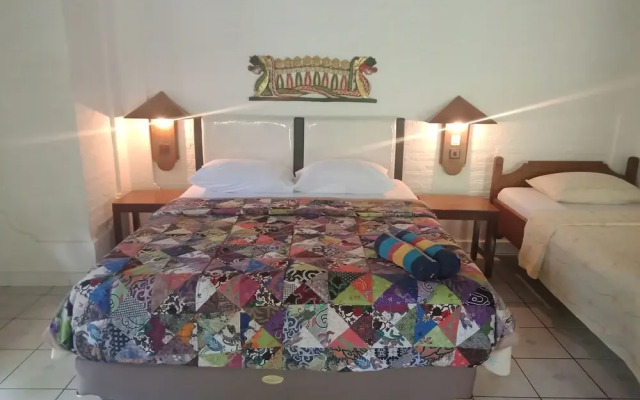 Rini Hotel