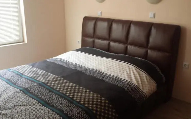 Plamena Apartments