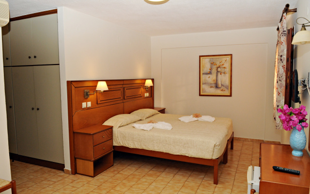 Athena Hotel