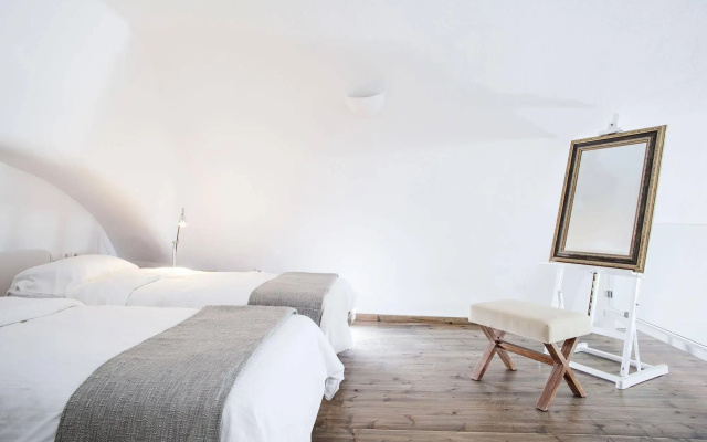 Ikastikies Suites