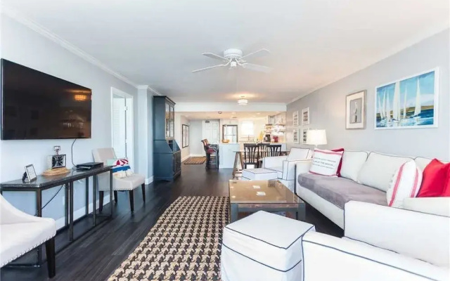 Shores Club 305 - Two Bedroom Condo