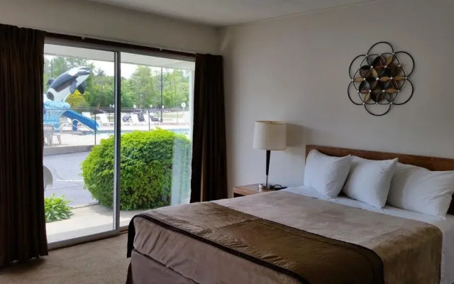 Surfside Motel