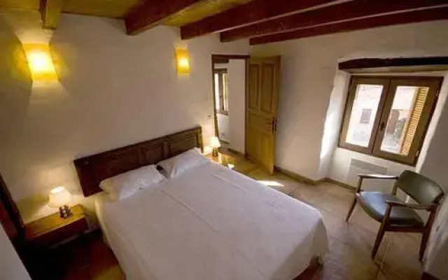 Gite Piazza Alla Pietra- Ota