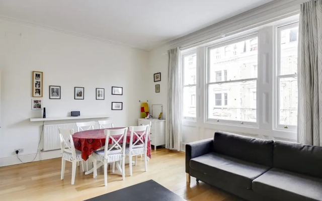 Gorgeous Flat for 4 in the Centre of Notting Hill!