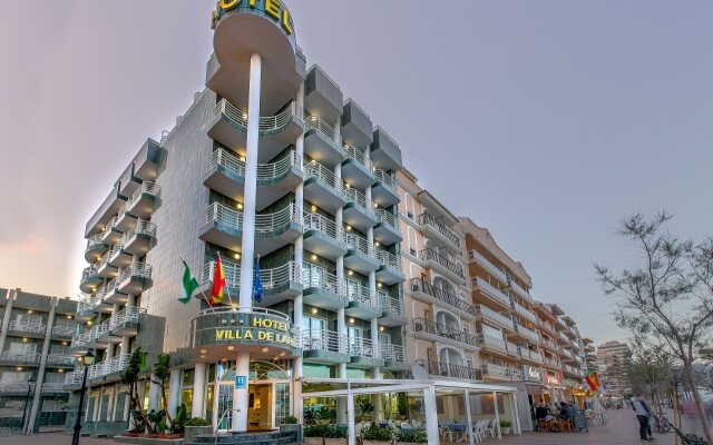 Hotel Villa de Laredo вид на фасад