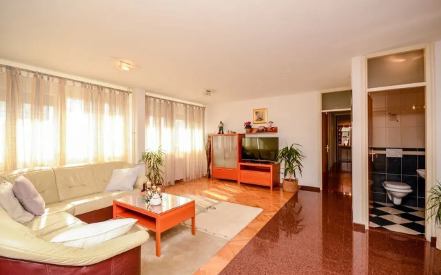 Apartment Snjezana