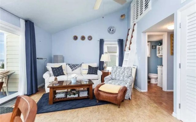 Quail Hollow B21U - One Bedroom Condo