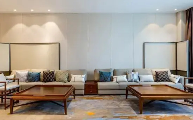 Xiangcheng Quandu Hotel