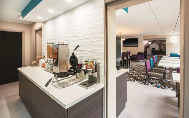 La Quinta Inn & Suites Sturbridge