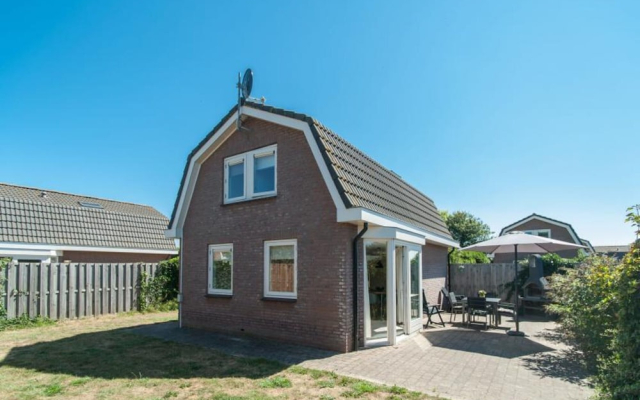 Contemporary Family Haven in Noordwijk