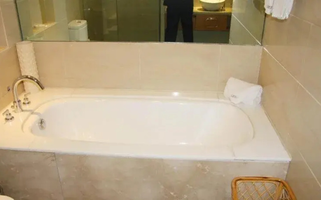 Ban Shan Hotel - Yichang