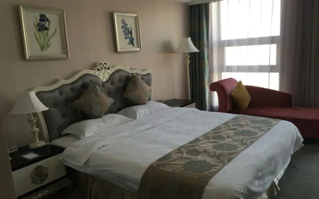 T-Longee Hotel