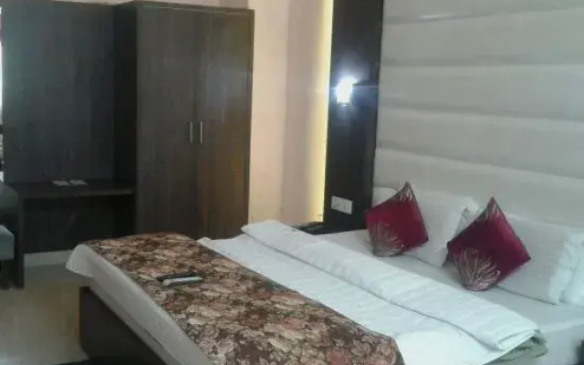 Hotel Spring