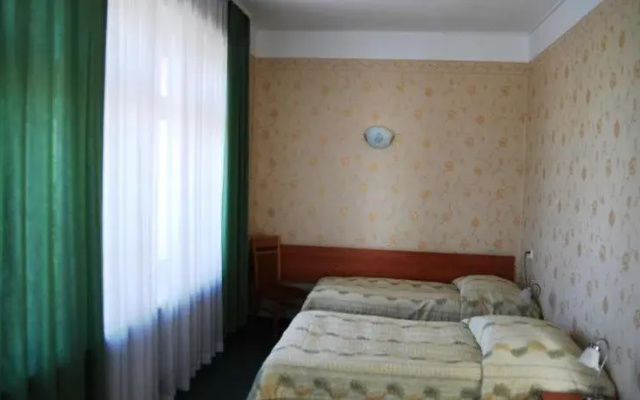 Polonia Palast