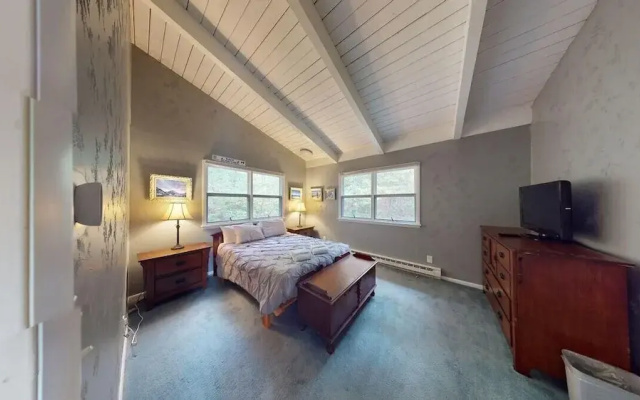 Silver Spring Chalet - GetAway