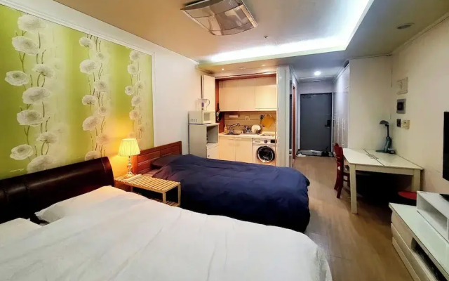 Khan Residence