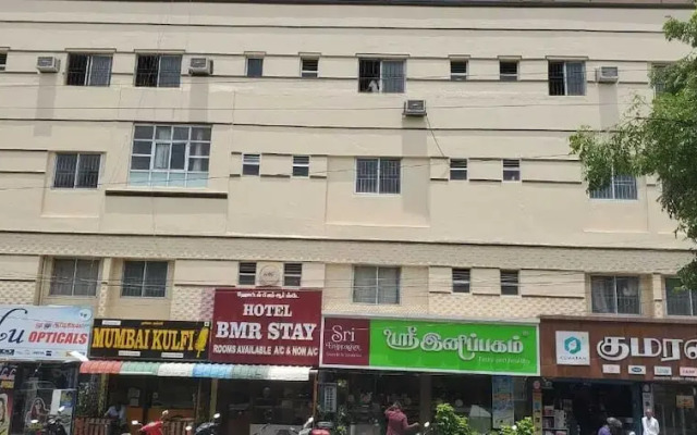 Hotel  BMR  Stay