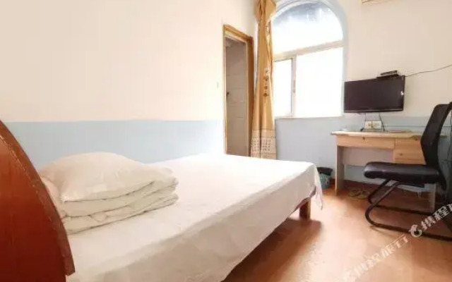 Xinluyang Hotel