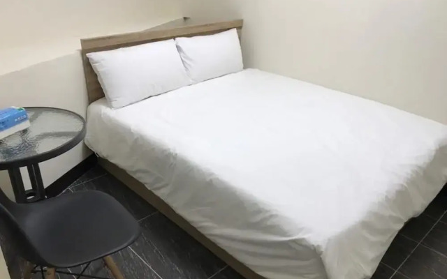 Han Yay Bay Hotel