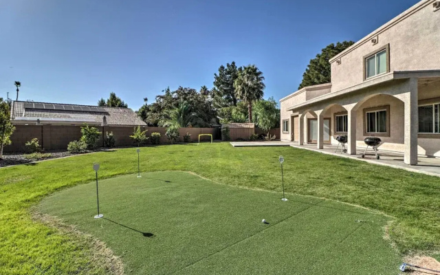 Lavish Family Escape w/ Game Room in Avondale!