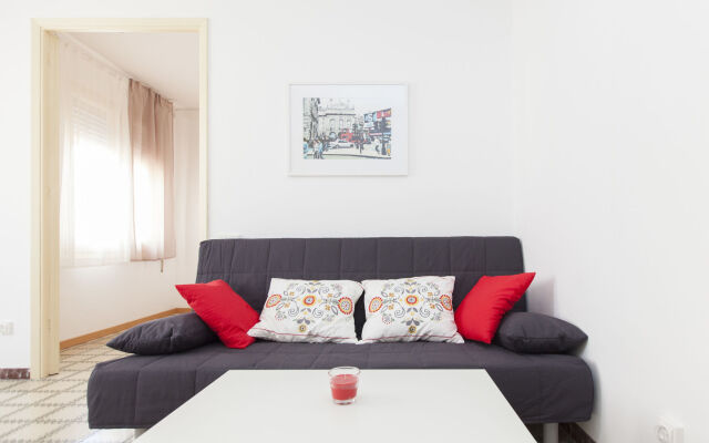 Апартаменты Stay Barcelona Apartments Plaza España Барселона комната для гостей