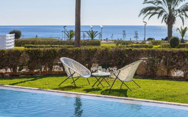 Protaras Elaia Luxury Seafront Villa