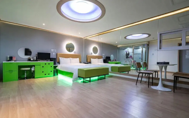 Yangyang Amor Motel