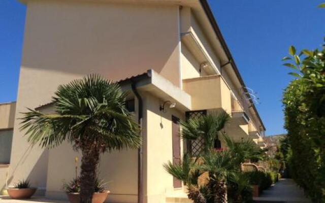 Отель B&B in Residence "...a due passi dalla Scala dei Turchi" Порт-Эмпедокле вид на фасад