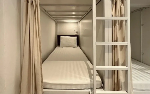 Urban Slumber Hostel