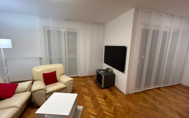 Apartment Tina