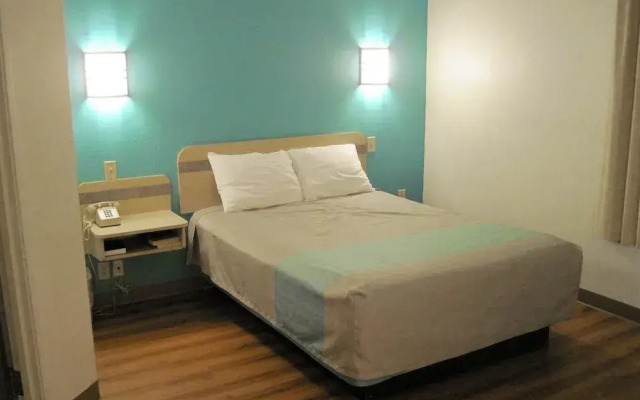 Motel 6 Avoca, IA